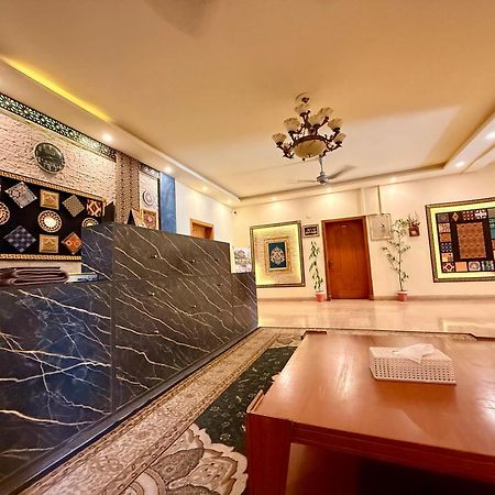 Blue Moon Residency Jinnah Super Ισλαμαμπάντ Εξωτερικό φωτογραφία