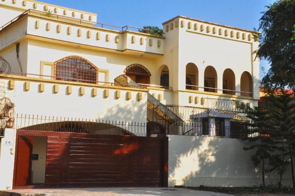 Blue Moon Residency Jinnah Super Ισλαμαμπάντ Εξωτερικό φωτογραφία
