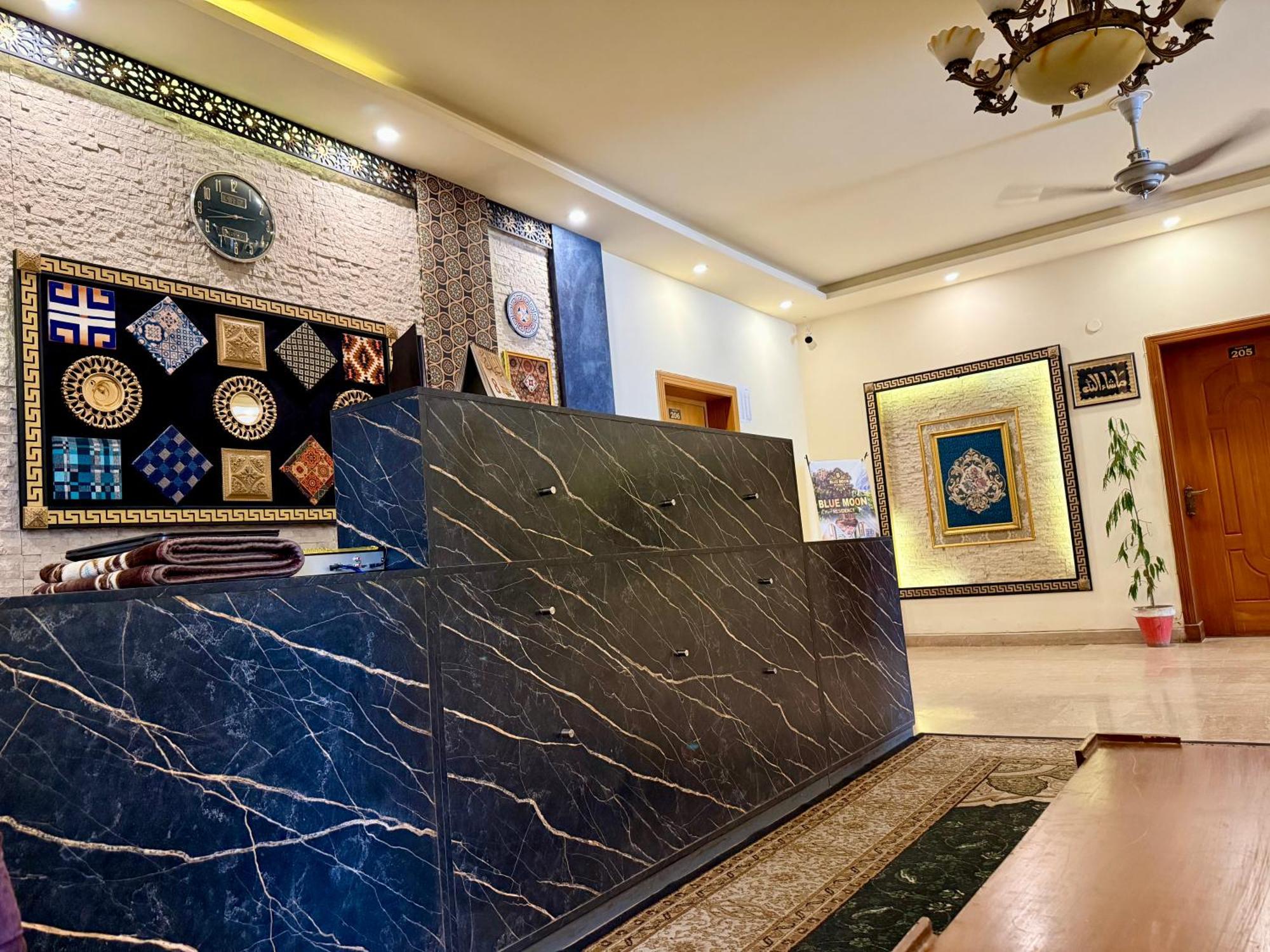 Blue Moon Residency Jinnah Super Ισλαμαμπάντ Εξωτερικό φωτογραφία